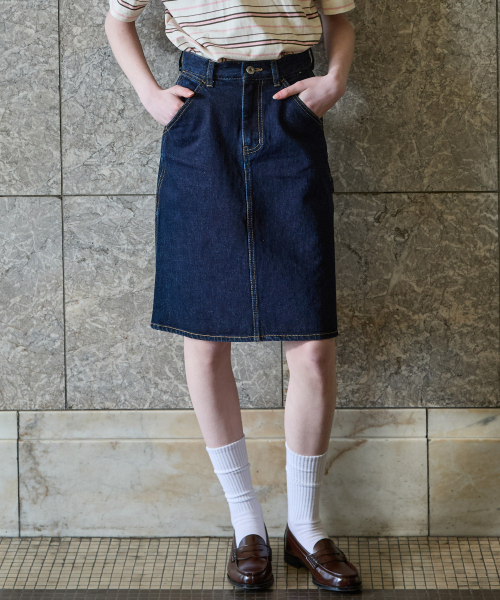 TTUDEMENT（トュードメント）の「CARPENTER DENIM MIDI SKIRT INDIGO（スカート・レディース・その他・SMALL/MEDIUM）」の3枚目の写真