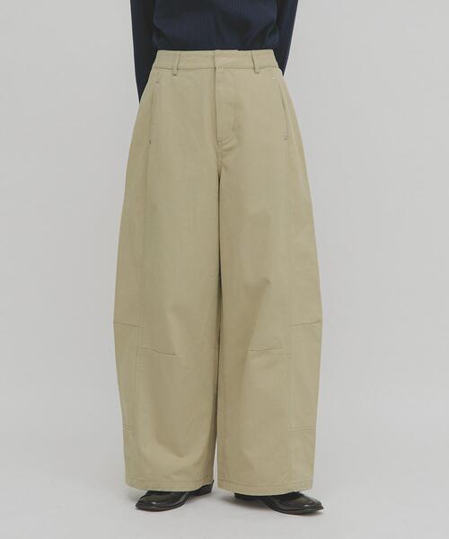 KBF（ケイビーエフ）の「WIDEコクーンパンツ（その他パンツ・レディース・ベージュ系その他/アイボリー/チャコールグレー・ONE）」の3枚目の写真