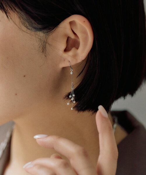 ear PAPILLONNER（イアパピヨネ）の「シャワーパールピアス（ピアス（両耳用）・レディース・シルバー/ゴールド・FREE）」の9枚目の写真