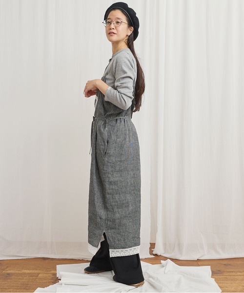 fig Ｌondon（フィグロンドン）の「Oolong apron dress（ワンピース・レディース・ブラック/チェック/ホワイト・FREE）」の21枚目の写真