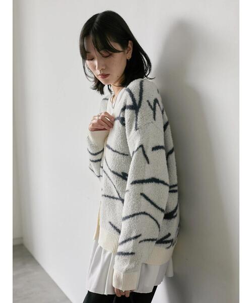 Samansa Mos2 blue（サマンサモスモスブルー）の「◎ニュアンス柄ニットCD（カーディガン/ボレロ・レディース・グレー/ブラック/キナリ・F）」の14枚目の写真