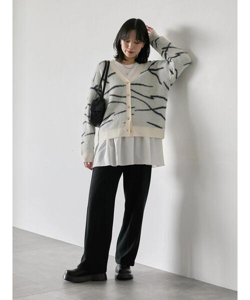 Samansa Mos2 blue（サマンサモスモスブルー）の「◎ニュアンス柄ニットCD（カーディガン/ボレロ・レディース・グレー/ブラック/キナリ・F）」の10枚目の写真