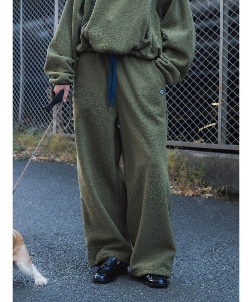 DISCUS(ディスカス)の「DISCUS FLEECE WIDE PANTS(その他パンツ・レディース・チョコ/カーキ・36/38)」の3枚目の写真