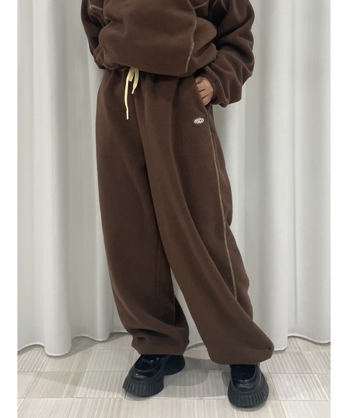 DISCUS(ディスカス)の「DISCUS FLEECE WIDE PANTS(その他パンツ・レディース・チョコ/カーキ・36/38)」の11枚目の写真