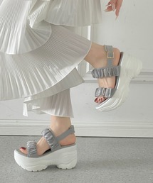 Shoes in Closet（シューズインクローゼット）の「【完売カラー再入荷】+9.0㎝ 超軽量 厚底 スタイルアップソール シアー ギャザー ベルト サンダル 5482（サンダル）」