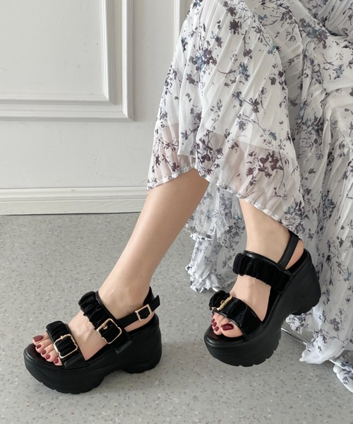 Shoes in Closet(シューズインクローゼット)の「【間もなく入荷!】+9.0㎝ 超軽量 厚底 スタイルアップソール シアー ギャザー ベルト サンダル 5482(サンダル・レディース・ホワイト/ブラック×ブラック/グレー/ピンク・L/M/S/XS/3L/LL)」の13枚目の写真