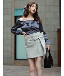 dazzlin | 【久間田琳加コラボ】サテンオフショルシャツ(シャツ/ブラウス)