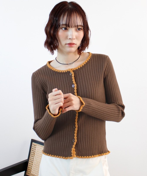 ABYS（アビス）の「《26SS 新作》配色ステッチニットカーディガン（カーディガン/ボレロ・レディース・ブルー/グレー/ブラウン/ライトグレー/ピンク・FREE）」の4枚目の写真