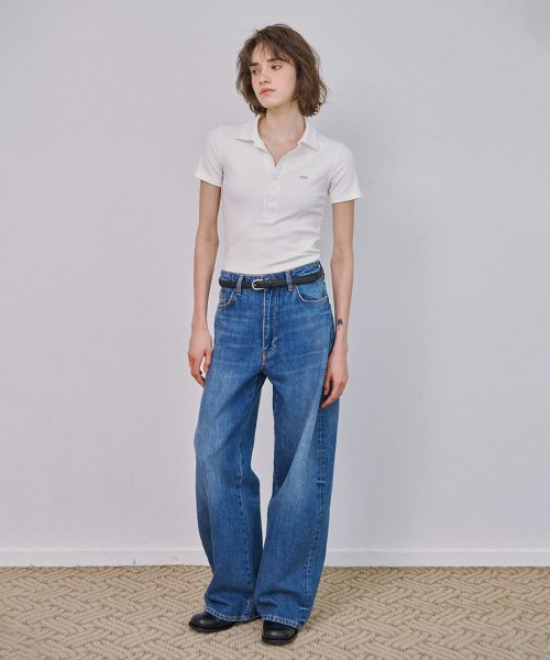MARROT（マロット）の「スリムボタンカラーTシャツ_ホワイト（ポロシャツ・レディース・アイボリー・MEDIUM/SMALL）」の3枚目の写真