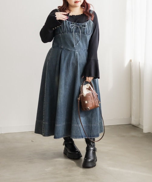 CLETTE(クレット)の「CLETTEオリジナルビスチェ風デニムワンピース(ワンピース・レディース・ブラック/サックスブルー/ブルー・4L/3L/LL)」の12枚目の写真