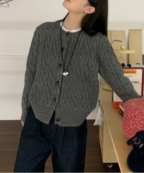Vipoa(ヴィポア)の「simple knit cardigan(カーディガン/ボレロ・レディース・ブルー/グレー/ブラウン/カーキ/ネイビー・FREE)」の18枚目の写真