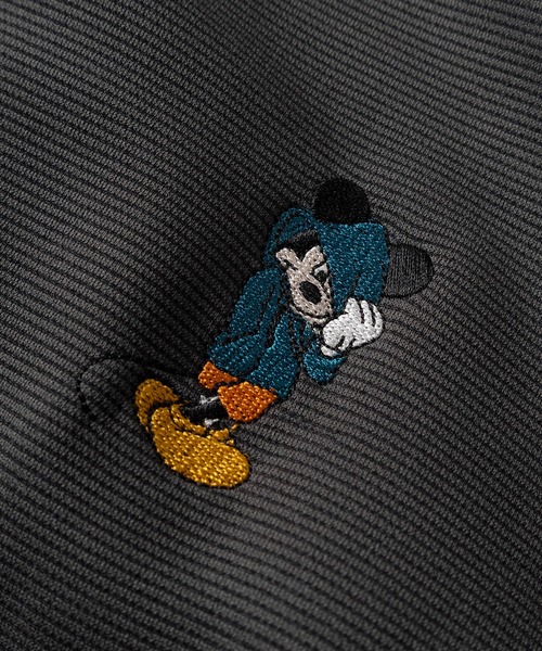 Disney(ディズニー)の「【71】【Disney/ディズニー】ミッキーマウス リップルダンボール アップリケ サガラ刺繍 スウェット/メンズ/レディース/ユニセックス(スウェット・レディース・ライトグリーン/ブラック/アッシュグレー/チャコールグレー/オフホワイト/ブラウン・XL/M/L)」の13枚目の写真