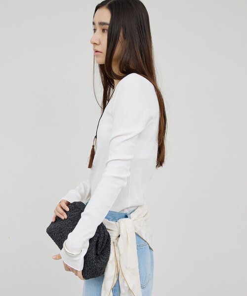 GALLARDAGALANTE（ガリャルダガランテ）の「【前後2WAY】ハイツイストリブロンTee（Tシャツ/カットソー・レディース・レッド/ホワイト/ブラック・FREE）」の21枚目の写真