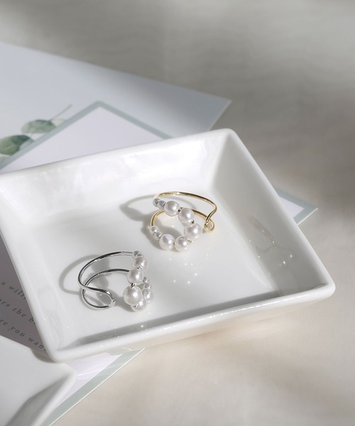 colleca la（コレカラ）の「グラデーションパールアーチリング（リング・レディース・シルバー/ゴールド・FREE）」の6枚目の写真