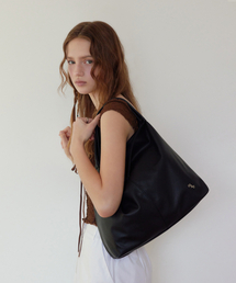 MUCU AND EBONY（ムクアンドエボニー）の「Ballon Bag _ Black（ショルダーバッグ）」