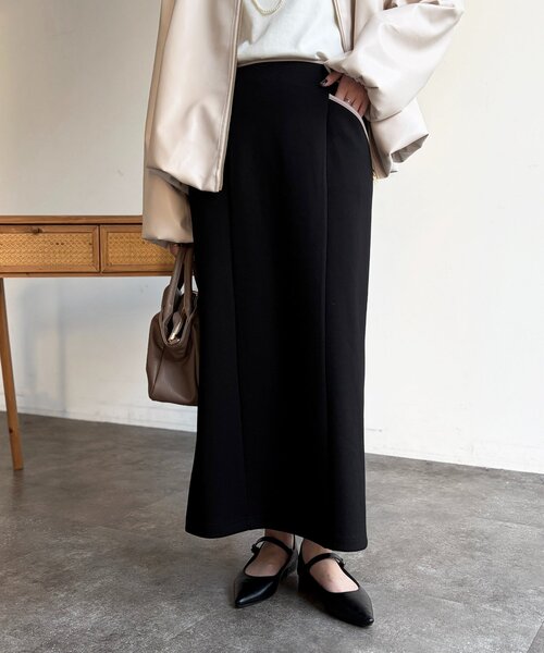 Chez toi（シェトワ）の「パイピングナロースカート（スカート・レディース・ブルー/キャメル/ブラック・FREE）」の2枚目の写真