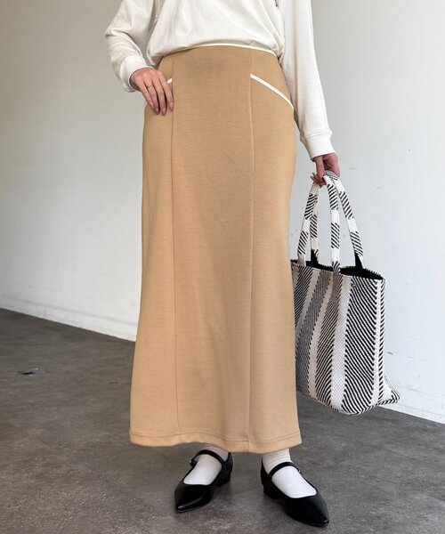 Chez toi（シェトワ）の「パイピングナロースカート（スカート・レディース・ブルー/キャメル/ブラック・FREE）」の22枚目の写真