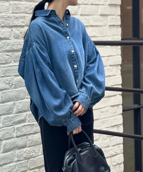 LIVETART(リヴェタート)の「《FRIPIER》カットオフデニムシャツ(シャツ/ブラウス・レディース・インディゴブルー・FREE)」の4枚目の写真