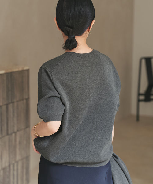 plage(プラージュ)の「《WEB限定追加》compact プルオーバー(ニット/セーター・レディース・チャコールグレー/ベージュ系その他・FREE)」の10枚目の写真