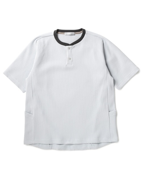 narifuri（ナリフリ）の「マルチワッフルヘンリーネックTシャツ（Tシャツ/カットソー・メンズ・ターコイズブルー/ブラック/チャコール/ホワイト/ライトグレー・SMALL/MEDIUM/LARGE/X-LARGE）」の3枚目の写真
