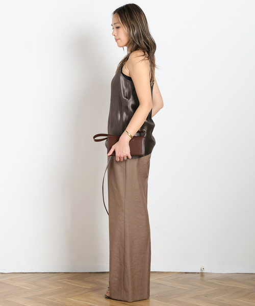 AP STUDIO(エーピーストゥディオ)の「サテンキャミソール(キャミソール・レディース・ブラック・38/36)」の5枚目の写真