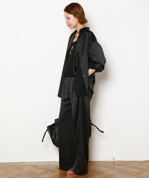 AP STUDIO(エーピーストゥディオ)の「サテンキャミソール(キャミソール・レディース・ブラック・38/36)」の9枚目の写真