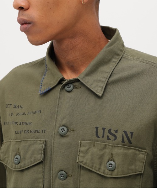 AVIREX（アヴィレックス）の「AGED LOOK L/S UTILITY SHIRT / エイジド ルック ユーティリティシャツ / AVIREX / アヴィレックス（シャツ/ブラウス・メンズ・オリーブ・MEDIUM/X-LARGE/LARGE）」の7枚目の写真