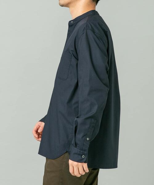 URBAN RESEARCH ROSSO MEN（アーバンリサーチロッソメン）の「『WEB限定』『防シワ/防臭』アーバンリラックスブロードバンドシャツ（シャツ/ブラウス・メンズ・ホワイト/ライトブルー/カーキ/チャコールグレー/ブルー/ネイビー・SMALL/MEDIUM/X-LARGE/LARGE）」の18枚目の写真