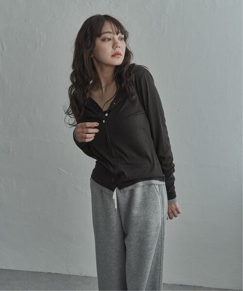 notch.（ノッチ）の「バイカラーシアーリブカーディガン（カーディガン/ボレロ・レディース・イエロー/ブラック/オフホワイト/グレー・M）」の11枚目の写真