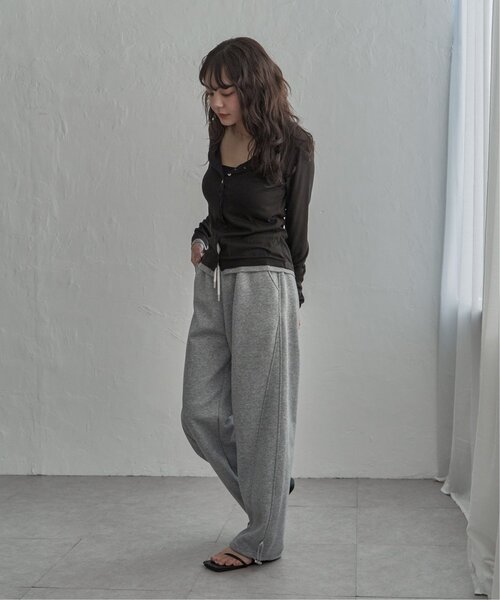 notch.（ノッチ）の「バイカラーシアーリブカーディガン（カーディガン/ボレロ・レディース・イエロー/ブラック/オフホワイト/グレー・M）」の15枚目の写真