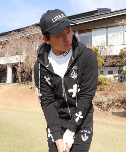 LUXE/R GOLF(ラグジュ ゴルフ)の「(RM)【LUXE/R GOLF】ストレッチ ポンチ クロスワッペン 長袖 ジップパーカー(パーカー・メンズ・ブラック/杢グレー/ホワイト・X-LARGE/LARGE/MEDIUM)」の4枚目の写真