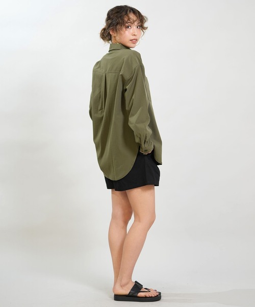 RIKKA FEMME(リッカファム)の「RIKKA FEMME/リッカファム 長袖 シャツ 吸水速乾 UVカット RF6S-2603(シャツ/ブラウス・レディース・ブラック/カーキ/ホワイト/イエロー・FREE)」の22枚目の写真