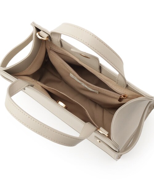 SHOO・LA・RUE（シューラルー）の「【2WAY】サイドベルトが上品 ミニトートバッグ（ショルダーバッグ・レディース・グレー/ブルー/ブラック・00）」の11枚目の写真