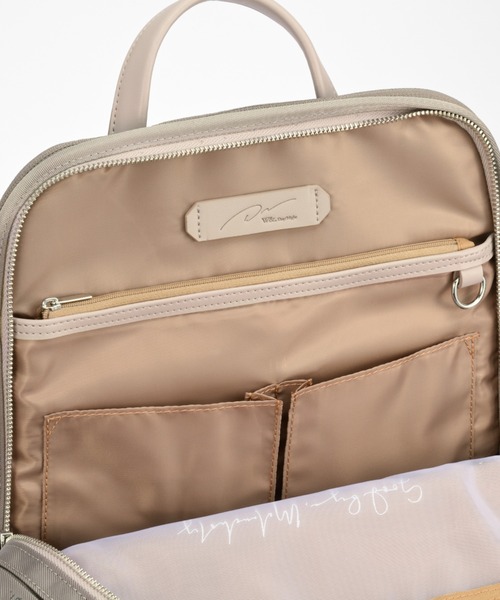 W&.Day/Night(ダブルアンド デイナイト)の「リュックサック リッカ スクエアリュック2 15L A4サイズ 14インチPC ボトルホルダー 19152(バックパック/リュック・レディース・アッシュブラウン/スモークピンク/ブラック・FREE)」の10枚目の写真