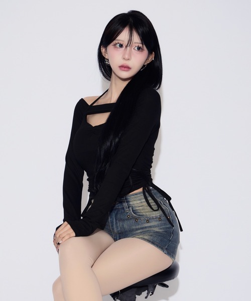 tinkerend(ティンカーエンド)の「Side Gathered Cut Off Tops / サイドギャザーカットオフトップス カップ付き(Tシャツ/カットソー・レディース・ブラック・FREE)」の9枚目の写真