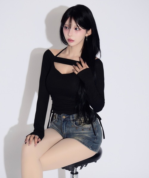 tinkerend(ティンカーエンド)の「Side Gathered Cut Off Tops / サイドギャザーカットオフトップス カップ付き(Tシャツ/カットソー・レディース・ブラック・FREE)」の11枚目の写真