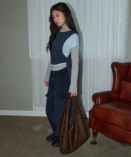 LETERIE（レテリー）の「BOUCLE REVERSIBLE SHOULDER BAG_BROWN（ショルダーバッグ・レディース・ブラウン・FREE）」の8枚目の写真