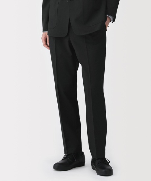 無印良品(ムジルシリョウヒン)の「紳士 撥水ストレッチワンタックパンツ(その他パンツ・メンズ・グレー系/ブラック・S/M/L/XL)」の1枚目の写真