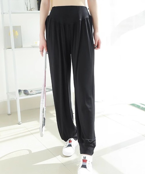 SallyLunn(サリーラン)の「ウエストゴムリラックスジョガーパンツ(その他パンツ・レディース・ブラック・MEDIUM/LARGE)」の4枚目の写真