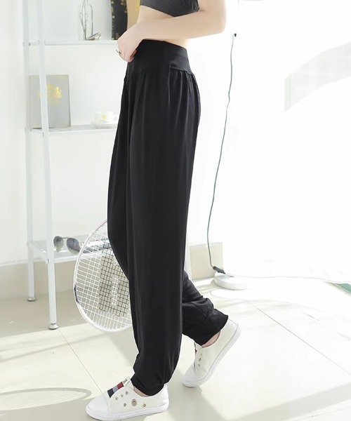 SallyLunn(サリーラン)の「ウエストゴムリラックスジョガーパンツ(その他パンツ・レディース・ブラック・MEDIUM/LARGE)」の5枚目の写真