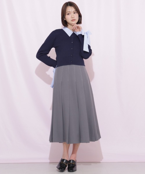 JILL by JILL STUART(ジルバイジルスチュアート)の「サイドベルトプリーツスカート(スカート・レディース・ネイビー/ベージュ/グレー・MEDIUM/SMALL)」の2枚目の写真