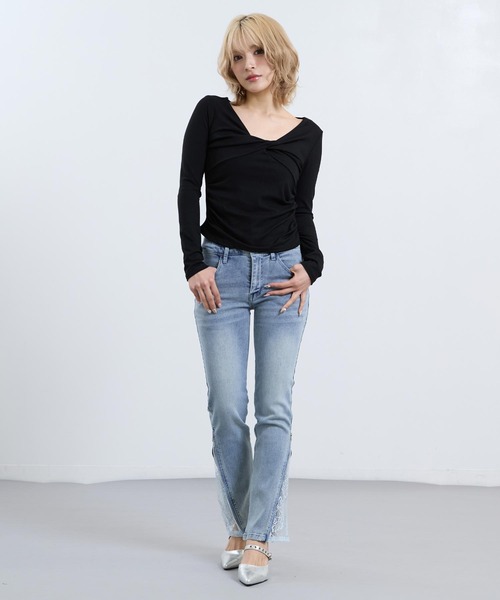 ANAP（アナップ）の「フロントツイスト ぴたっと ロングスリーブ Tシャツ（Tシャツ/カットソー・レディース・ホワイト/グレー/ブラック・F）」の11枚目の写真