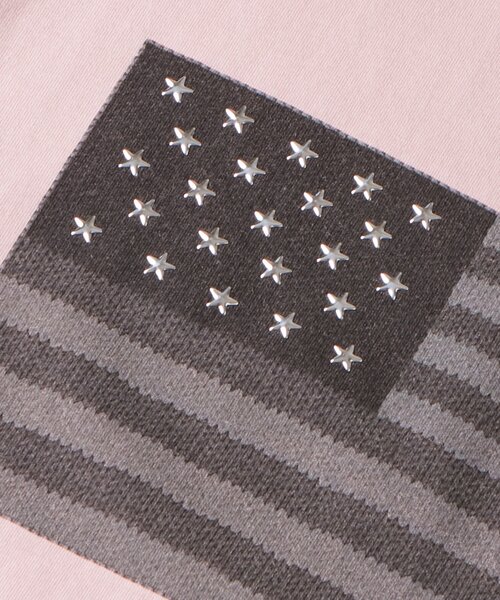 WHO'S WHO gallery（フーズフーギャラリー）の「【UNISEX】KOOKY'N スタースタッズフラッググラフィックTEE（Tシャツ/カットソー・レディース・チャコールグレー/ピンク/ホワイト・SMALL/MEDIUM）」の14枚目の写真