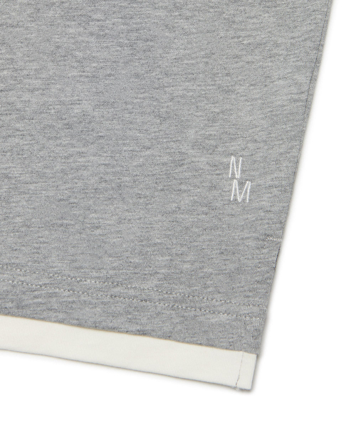 NOMANUAL(NOMANUAL)の「LAYERED HENLEY NECK LONG SLEEVE TEE - GRAY(Tシャツ/カットソー・レディース・その他・LARGE/MEDIUM/SMALL)」の5枚目の写真