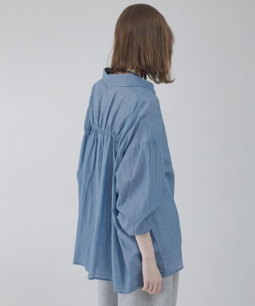 URBAN RESEARCH Sonny Label(アーバンリサーチサニーレーベル)の「シアーデニムシャツ(シャツ/ブラウス・レディース・ライトインディゴブルー/ワンウォッシュ・FREE)」の6枚目の写真