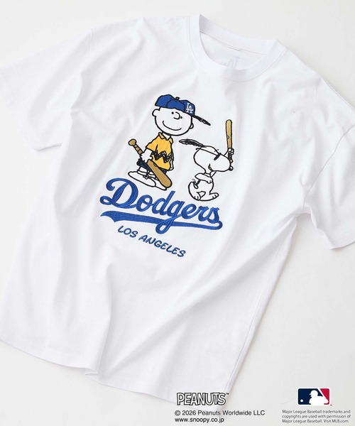 PEANUTS(ピーナッツ)の「【PEANUTS×MLB】【レジャー・フェスに】MLB×スヌーピー 刺繍Tシャツ 厚手コットン100% 透けない・丈夫 ストリートスタイル(Tシャツ/カットソー・メンズ・ブルー系その他2/ベージュ系その他/ホワイト系その他3/ホワイト系その他/ホワイト系その他2/ブラック系その他/ブラック系その他3・MEDIUM/LARGE/X-LARGE)」の2枚目の写真