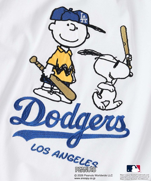 PEANUTS(ピーナッツ)の「【PEANUTS×MLB】【レジャー・フェスに】MLB×スヌーピー 刺繍Tシャツ 厚手コットン100% 透けない・丈夫 ストリートスタイル(Tシャツ/カットソー・メンズ・ブルー系その他2/ベージュ系その他/ホワイト系その他3/ホワイト系その他/ホワイト系その他2/ブラック系その他/ブラック系その他3・MEDIUM/LARGE/X-LARGE)」の14枚目の写真