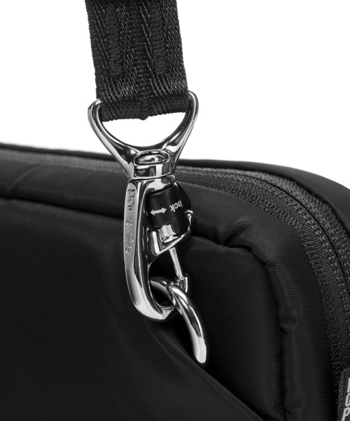 pacsafe(パックセーフ)の「pacsafe/パックセーフ W 3-in-1 Sling/スリング(ショルダーバッグ・レディース・ブラック・FREE)」の6枚目の写真
