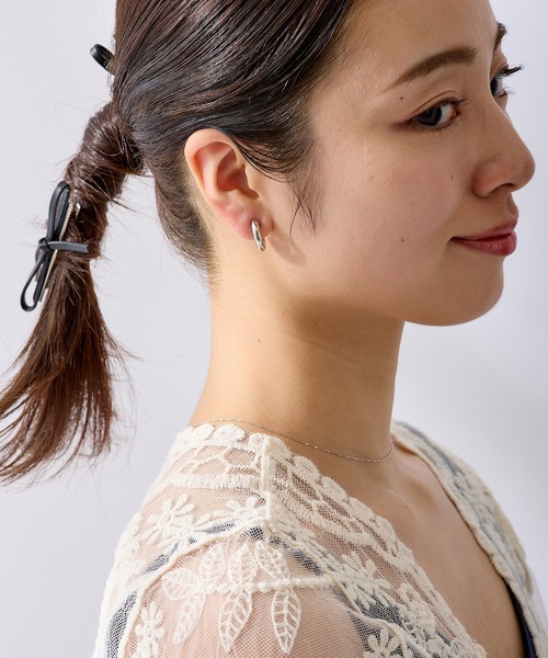 CALIN STANDARD(カリンスタンダード)の「◆金属アレルギー対応◆◆made in japan◆【痛くない】【落ちにくい】【ストレスフリーな着け心地】ワイドラウンド グランループフィットイヤリング(イヤリング・レディース・シルバー/ゴールド・FREE)」の7枚目の写真