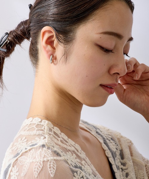 CALIN STANDARD(カリンスタンダード)の「◆金属アレルギー対応◆◆made in japan◆【痛くない】【落ちにくい】【ストレスフリーな着け心地】ワイドラウンド グランループフィットイヤリング(イヤリング・レディース・シルバー/ゴールド・FREE)」の8枚目の写真